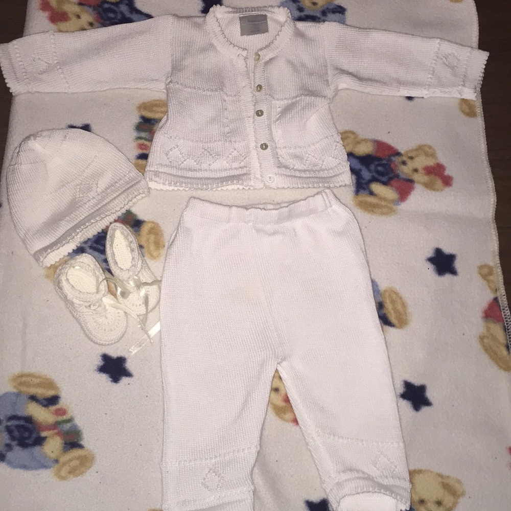 Precious baby outfit - size 0-3 months